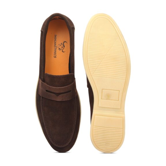 Men leather round toe slip on sneaker